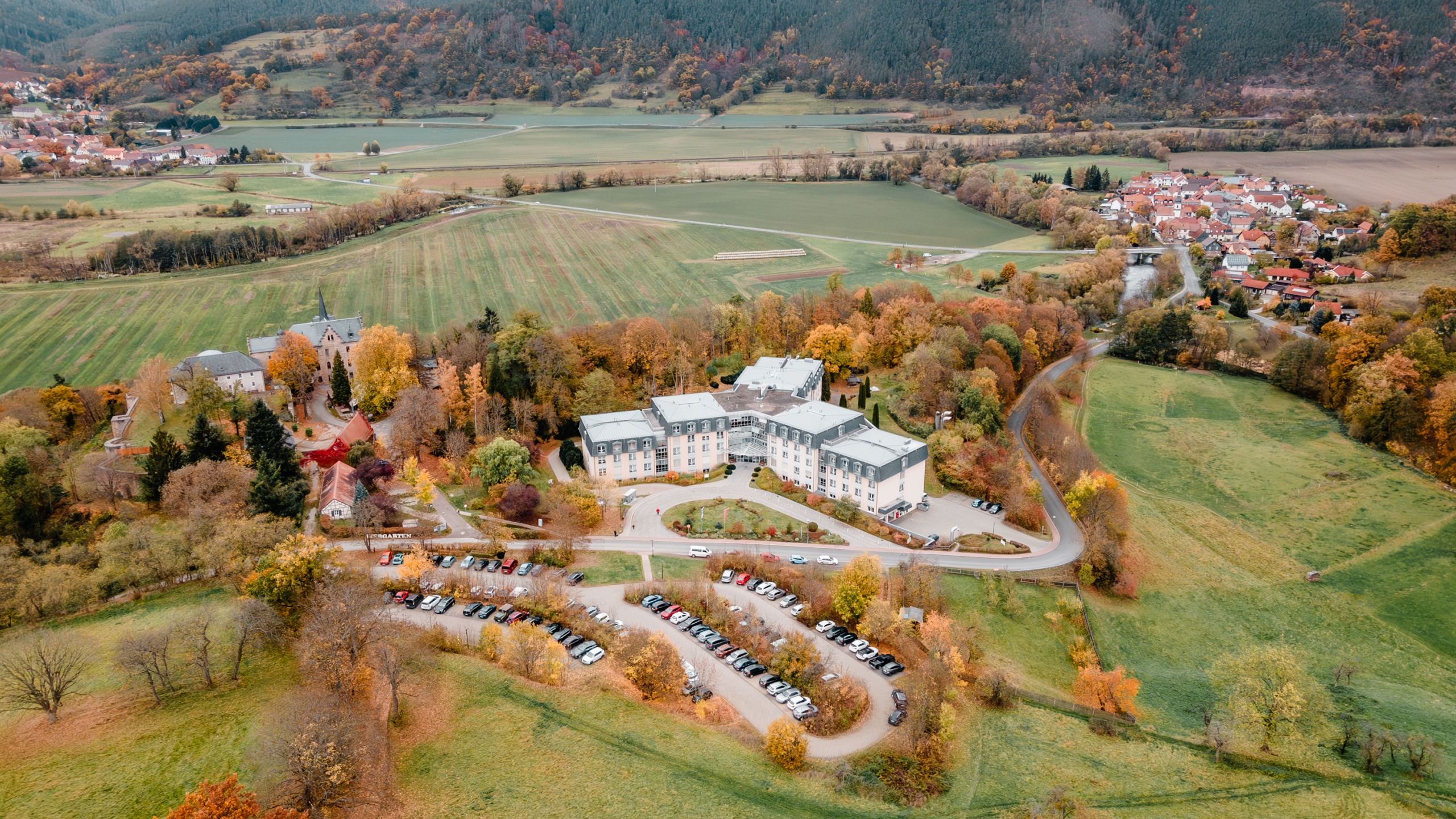 Luftbild der Klinik an der Weißenburg